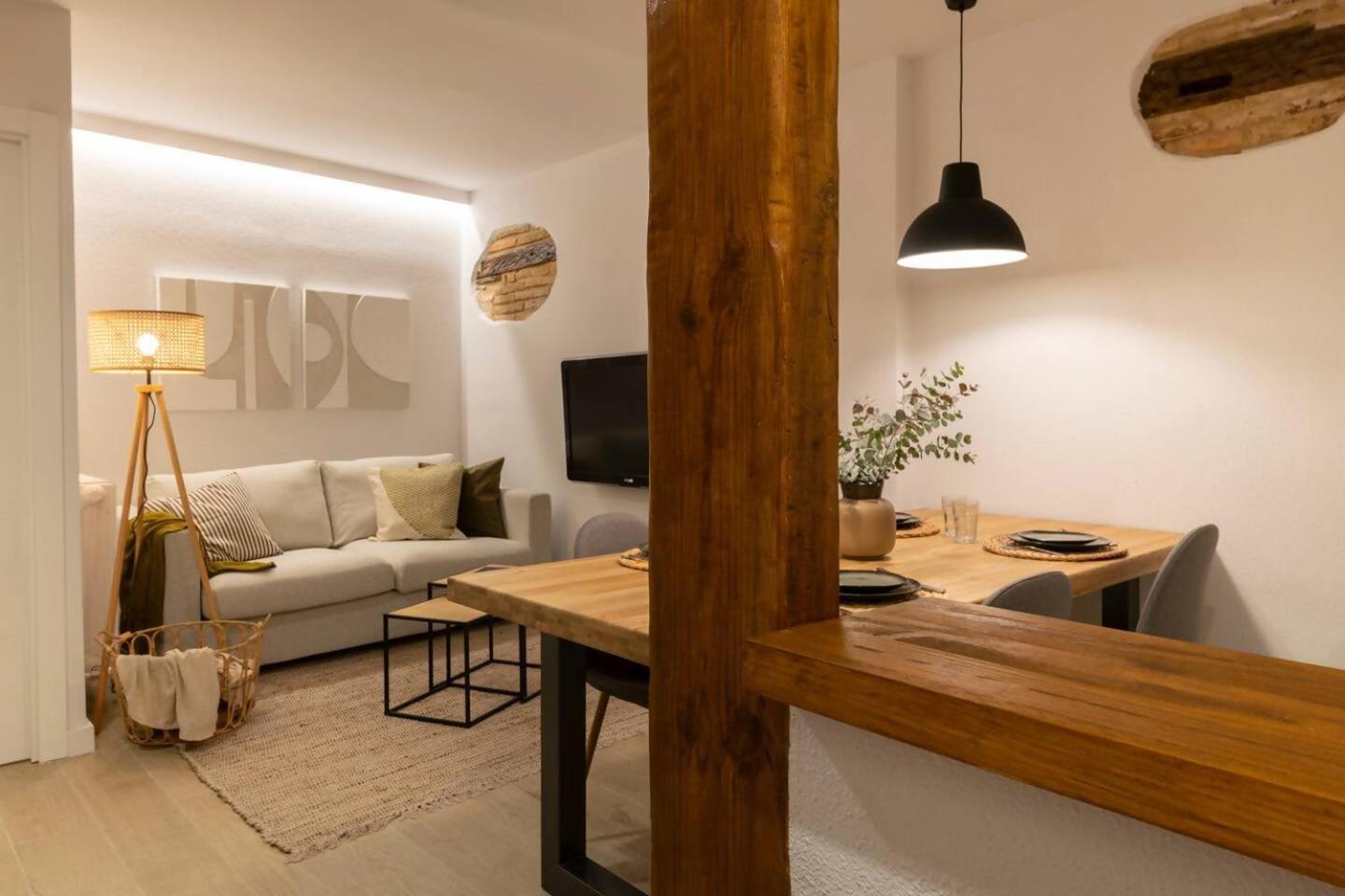 Precioso Apartamento Recien Reformado Pleno Centro Pamplona Exterior foto